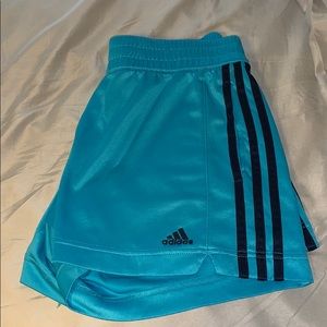 Adidas Shorts💙